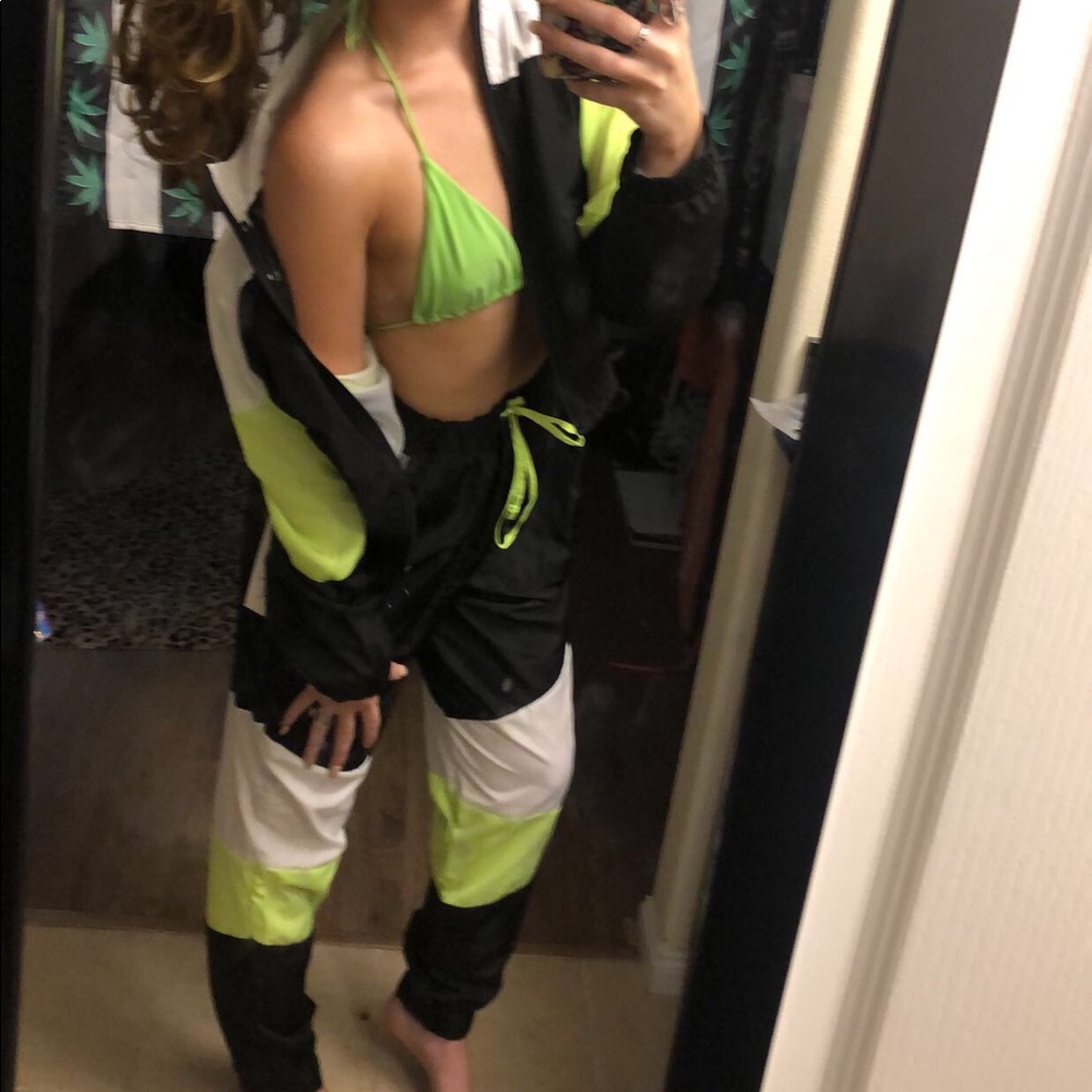 Jacket and jogger windbreaker suit